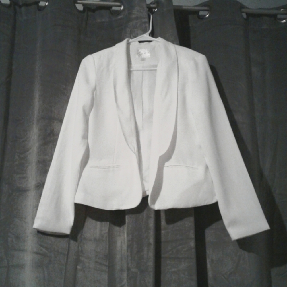 WHITE DECREE BLAZER